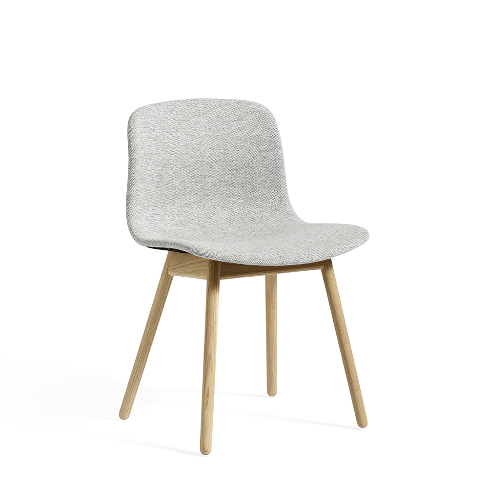 AAC 13 about a chair - Stuhl (Stoff Hallingdal 116)